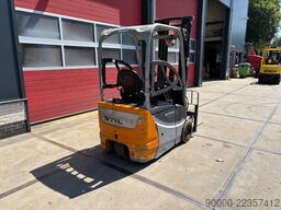 Still RX 50-15 1500kg Triplo / sideshift