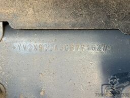 VOLVO FM 370 EURO 6 SPOILERS SMART TACHO 2X TANKS TOP