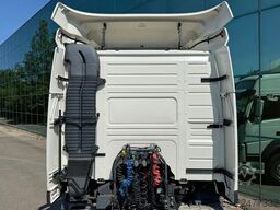 VOLVO FM 370 EURO 6 SPOILERS SMART TACHO 2X TANKS TOP