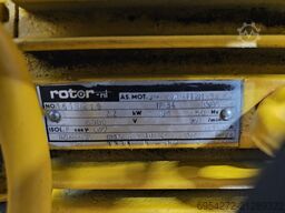 NIJSTEN B.V. Palletkantelaar