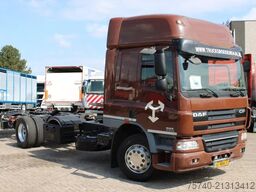 DAF CF 65 220 + lift + euro 5