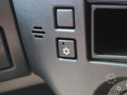 DAF CF 65 220 + lift + euro 5