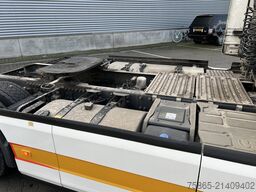 Volvo FM 370 Globetrotter / 839 dkm / 2 Tanks / Full ...