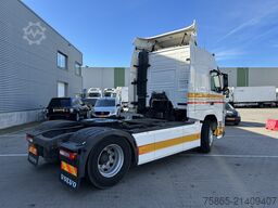 Volvo FM 370 Globetrotter / 827 dkm / 2 Tanks / Full ...