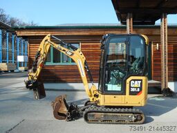 Caterpillar 301.8D mit POWERTILT