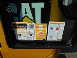 Caterpillar 301.8D mit POWERTILT