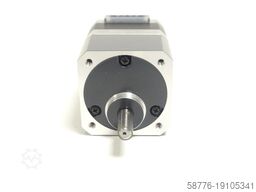  Orientalmotor PKP243D15B2-SG7.2 Schrittmotor SN:RX7N144201 - ! -
