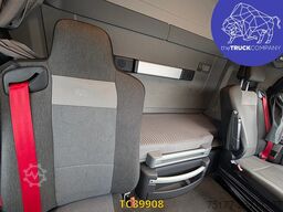 Renault T 440