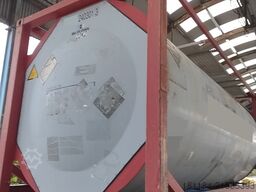 Welfit Oddy 24.000 Liter V4A Vollrahmen Iso Laufsteg