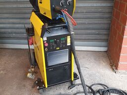 Esab Fabricator EM 401i