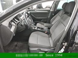 VW Passat Variant Basis DSG