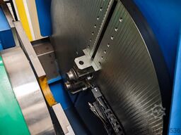 Tvářecí stroj BEA 2