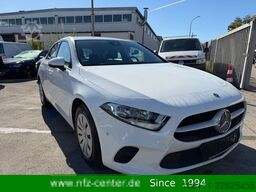 MERCEDES-BENZ A 180 d