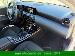 MERCEDES-BENZ A 180 d