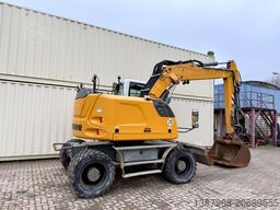 LIEBHERR A914 Compact / 2017 BJ / 9.979 H / OilQuick