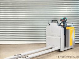 Jungheinrich ECE 225 - Service Neu + Garantie - Batteire 81%