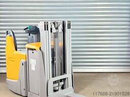 Jungheinrich ERD 220 - Service Neu - Triplex - Batterie 90%