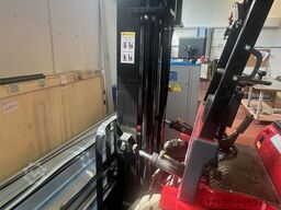 CPD- 35 Counterbalance Truck