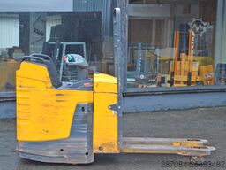 Jungheinrich ERE 225