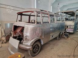 MERCEDES-BENZ Vorgänger Sprinter O 319 Samba mit Faltdach AC