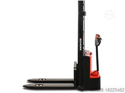 SCHORR 2,5m / 3m / 3,5m Elektrostapler 1500kg