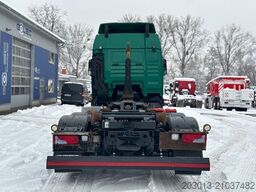 MAN TGX 26.440 Abrollkipper HYVA 20.60.S