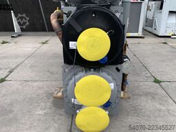 New Industrial Сhiller CARRIER - 829 KW | With warranty