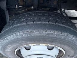 DAF LF 210 FA Möbelkoffer