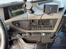 VOLVO FH540 8x4*4 HMF2620 K5 Tipper / Crane