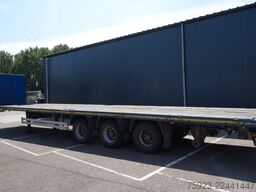 Pacton 3 axle Flatbed trailer with twistlocks