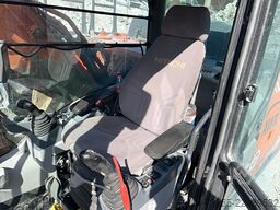 Hitachi ZX210LC-6