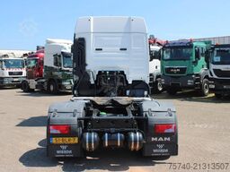 MAN TGX 24.420 + EURO 6 + 6x2