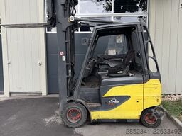 Linde E30 mit Batterie aus 2022