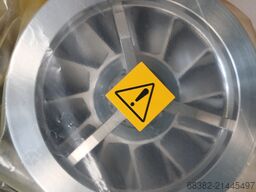 EDWARDS T-Station 300 Dry mXDS3s 230V TS300M2003