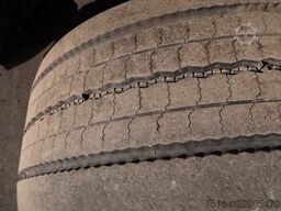 Mercedes-Benz Actros 2548 Nachlauflenkachse