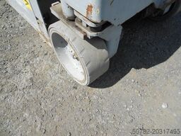 GENIE GS 1932, Scherenarbeitsbühne Genie 8 m