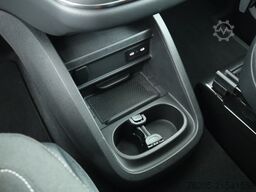 Mercedes-Benz V 220 d STYLE Lang 360 ACC AHK AUT Akustikglas