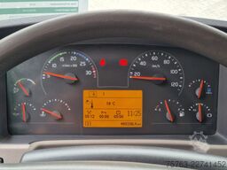 Volvo FL 250 4x2 - Box - Loadlift - A/C - Camera - Eu...
