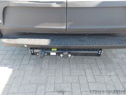 IVECO Daily 35S14V / H1 Flachdach / AHK / Kamera