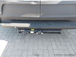 IVECO Daily 35S14V / H1 Flachdach / AHK / Kamera