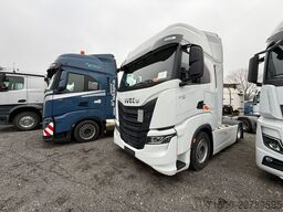 Iveco Stralis AS440ST/P