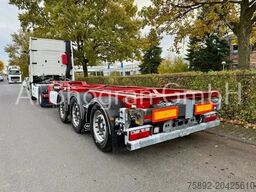 Van Hool Container Chassis  20´2x 20 `30`40`45 / 3x Achsen