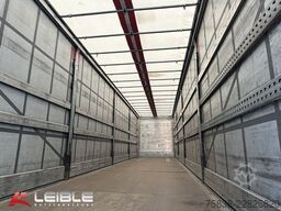 SCHMITZ CARGOBULL SCS Tautliner mit LBW / Ladebordwand Bär 2t