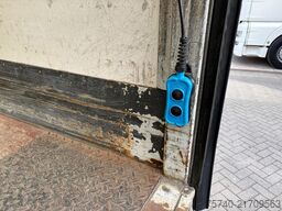 Iveco 120E 210 + LOADLIFT