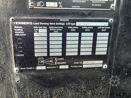 TERBERG RT283 | TERMINAL TRACTOR 4X4| TURNING CHAIR. | ...