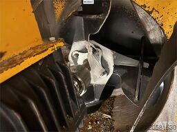 Dalen snow blower w/ Hardox steel. Slightly used.