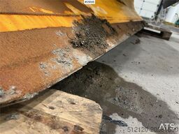 Øveraasen DEHS 285 snow plow