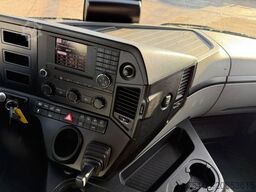 MERCEDES-BENZ ANTOS 2540 L Getränkekoffer 7,40 m LBW 2 T*LENK