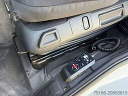 MERCEDES-BENZ ANTOS 2540 L Getränkekoffer 7,40 m LBW 2 T*LENK