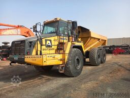 Komatsu HM400-3R (4 pcs available in Abu Dhabi)